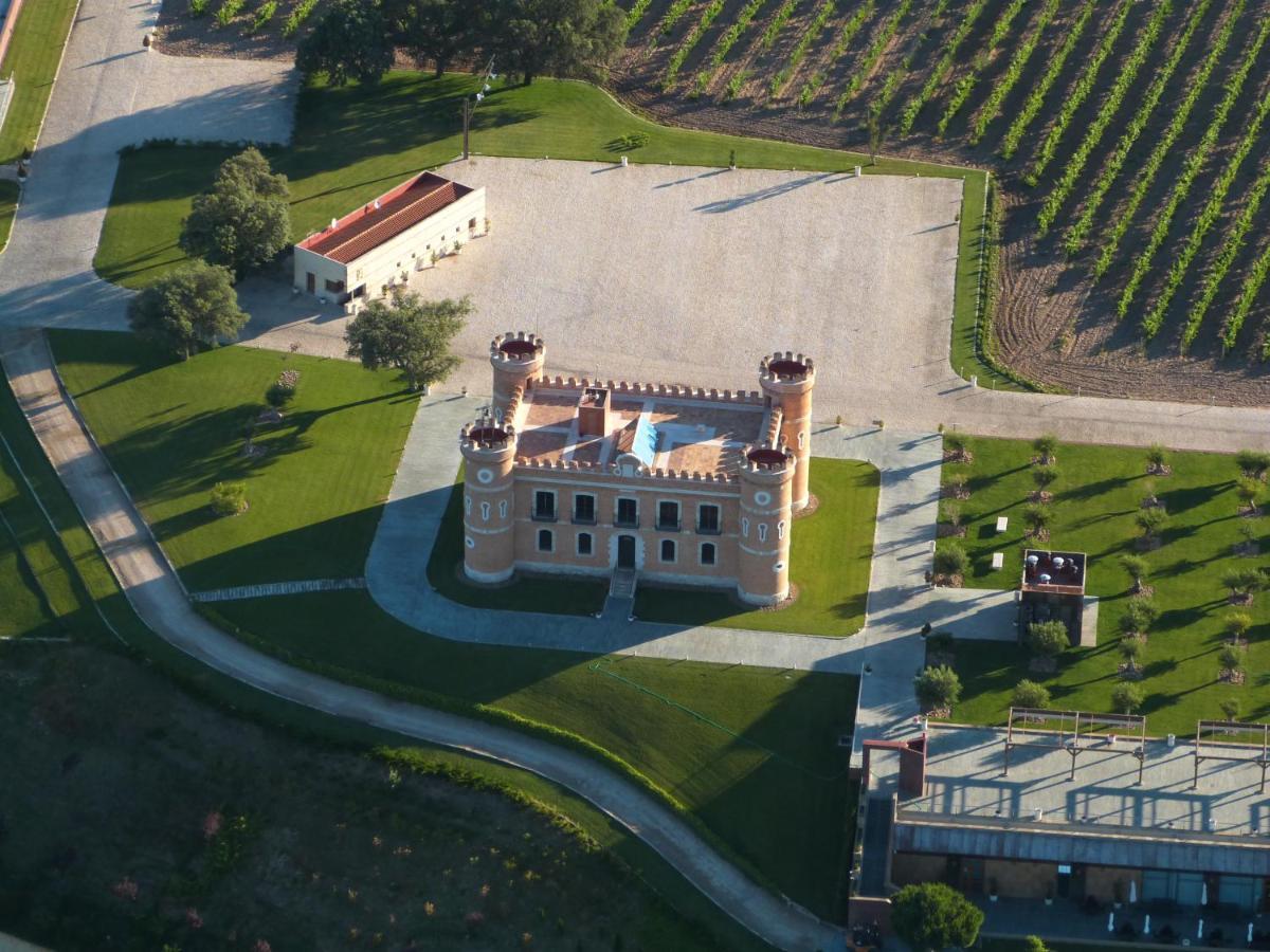 Castillo De Monte La Reina Posada Real & Bodega Toro Exterior foto